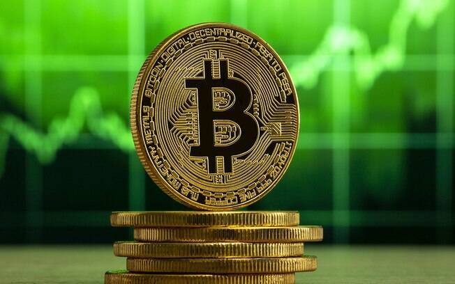 Futuro de Bitcoin (BITFUT) na B3 tem negociação recorde diária de R$ 10 bi com Trump