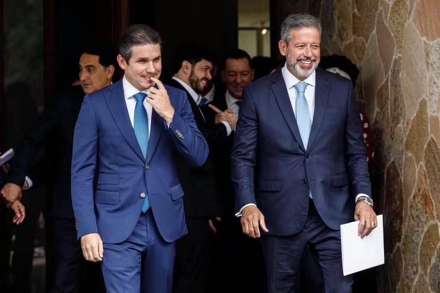 PL, PT e MDB declaram apoio a Motta, candidato de Arthur Lira na Câmara