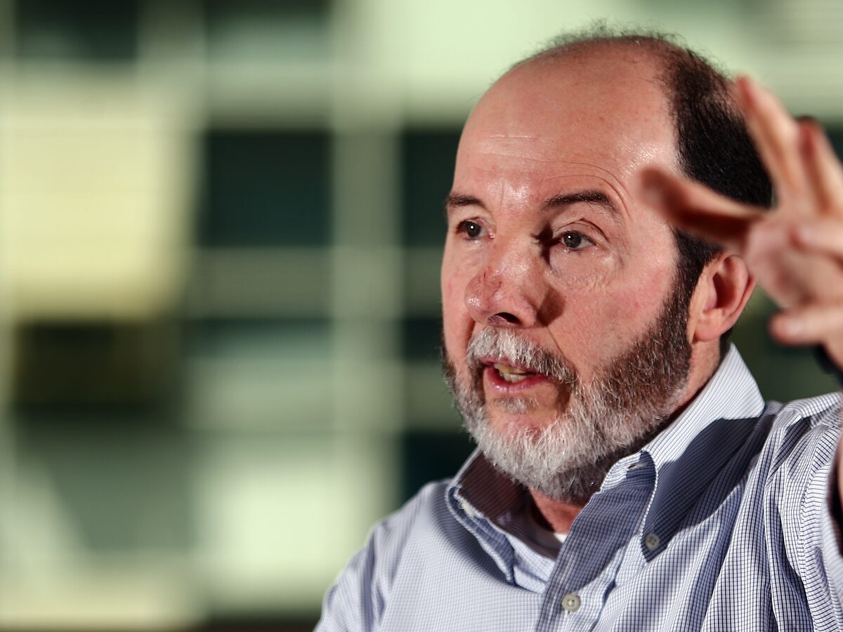 Armínio Fraga afirma que o Brasil deve apoiar os princípios ocidentais no contexto global