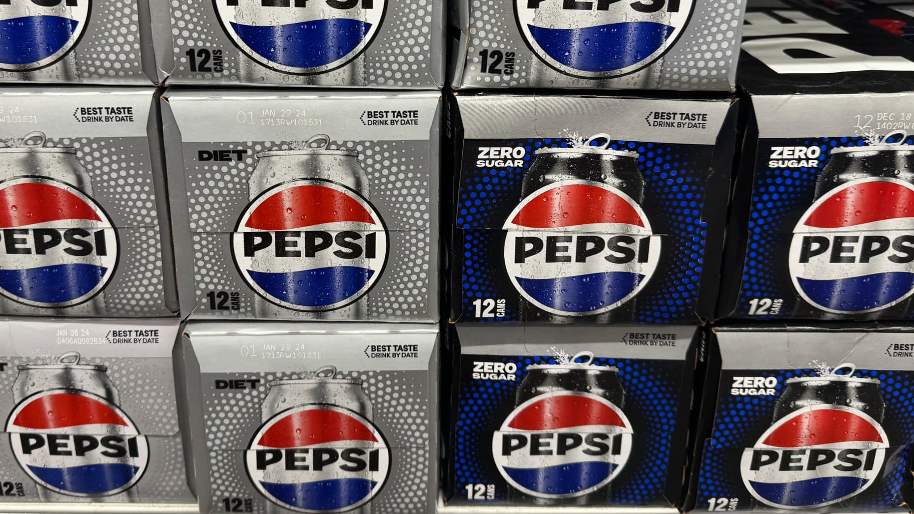 Condado de Los Angeles processa PepsiCo e Coca-Cola por poluição plástica