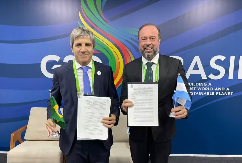 Brasil e Argentina formalizam acordo para importação de gás argentino