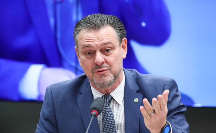 Ministério da Agricultura não está na lista de corte de gastos, diz ministro