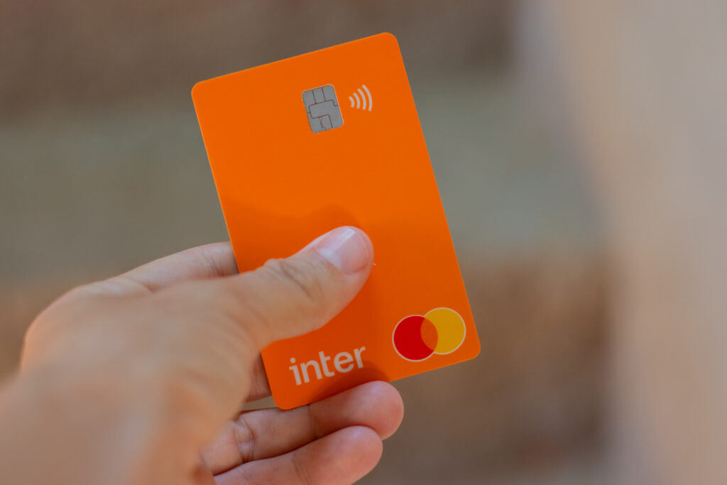 Inter&Co (INBR32) atinge lucro recorde no 3º trimestre e rentabilidade atinge 11,9%