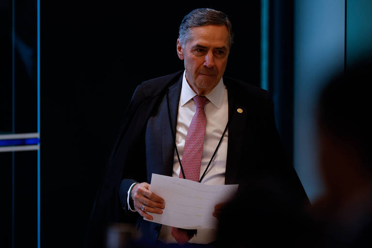 Barroso diz que STF julga responsabilidade de plataformas após Congresso não legislar