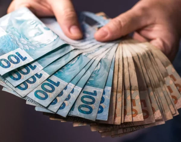 Câmara aprova projeto com tributação mínima de 15% sobre lucro de multinacionais