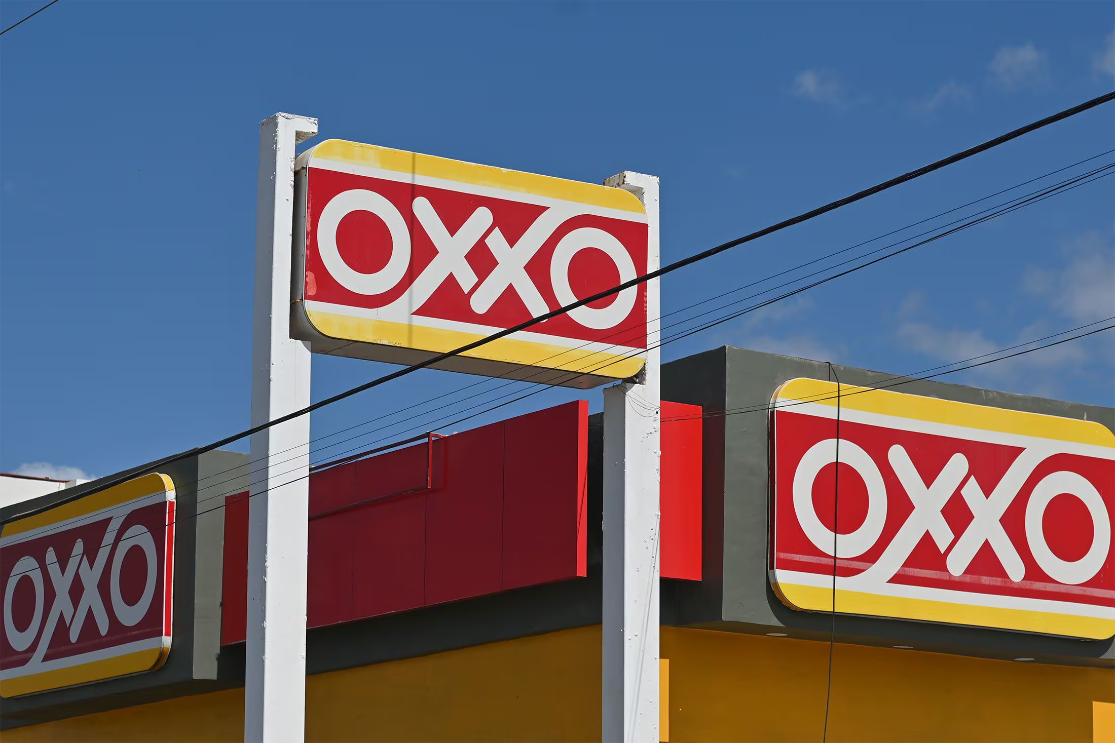 Por dívidas da Cosan, Raízen estuda vender a participação no Oxxo