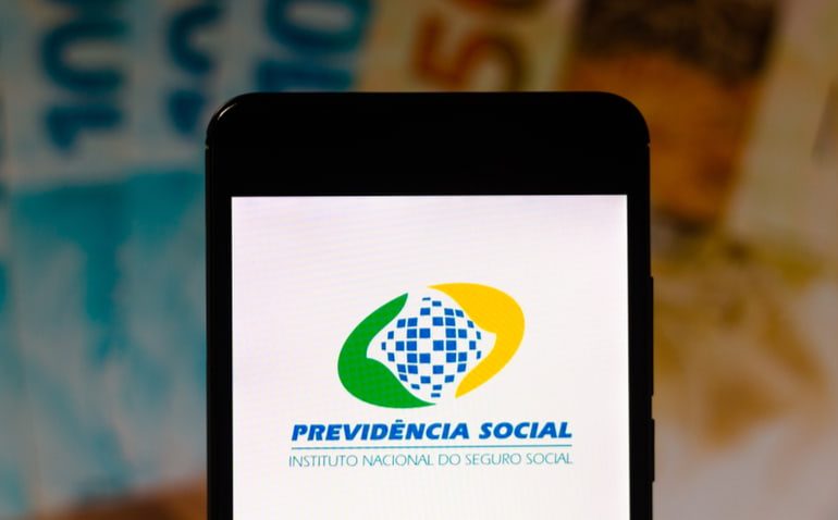 Na mira da revisão de gastos, BPC já teve idade mínima de 70 anos