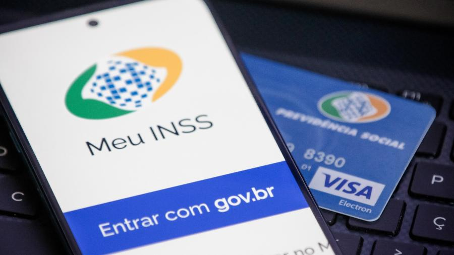 Governo discute mexer no teto de juros do consignado do INSS
