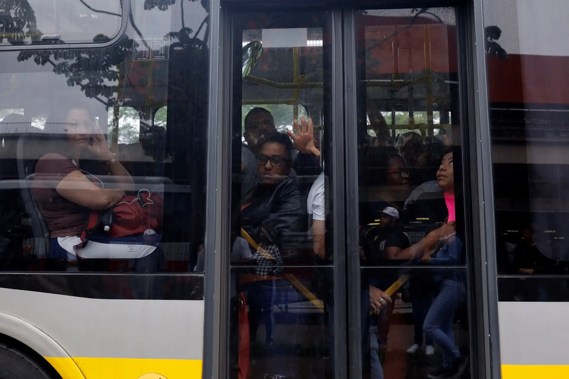 Setor de serviços avança 1,1% em outubro, mostra IBGE