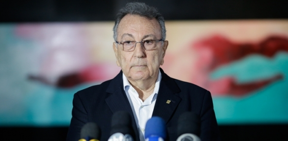 Brasil vive momento “extremamente delicado”, diz presidente da CNA