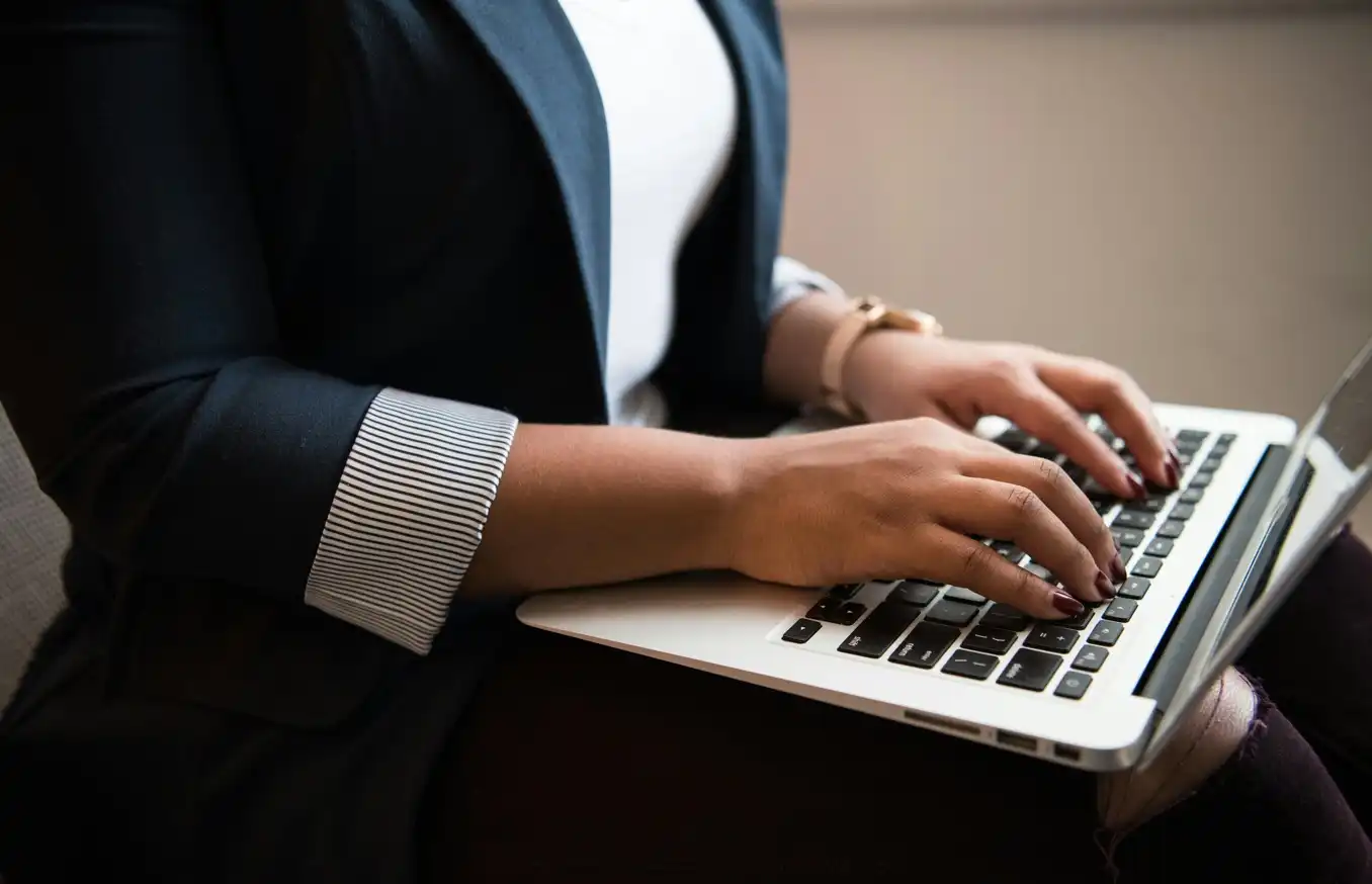Mulheres brasileiras no mercado global: uma jornada de coragem e conquista
