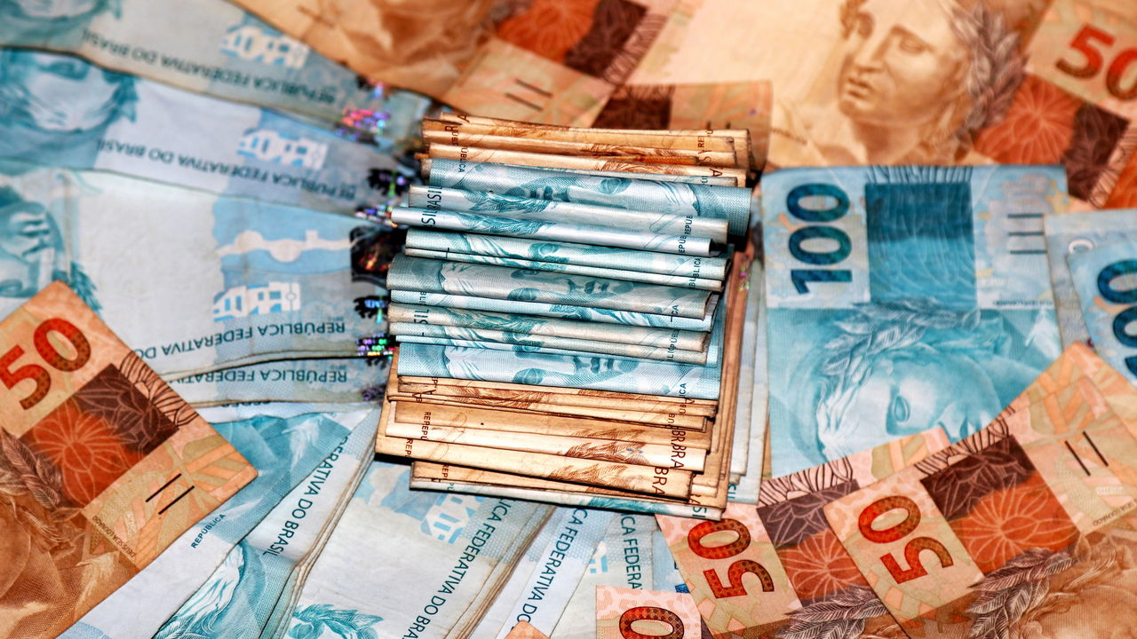 Dinheiro esquecido: há R$ 8,7 bilhões em bancos. Saiba como consultar