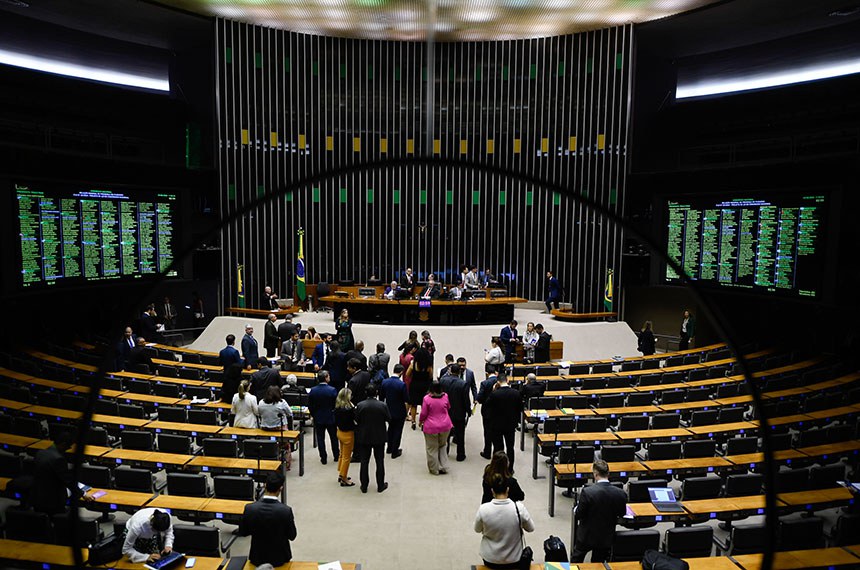 Sessão do Congresso é cancelada para garantir votação da reforma tributária
