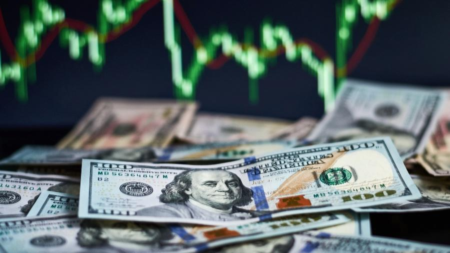 Internacional: Dólar cai, ações sobem com o início do segundo mandato de Trump