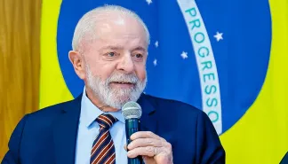 Após caso Pix, Lula faz acenos a empreendedores em reunião ministerial