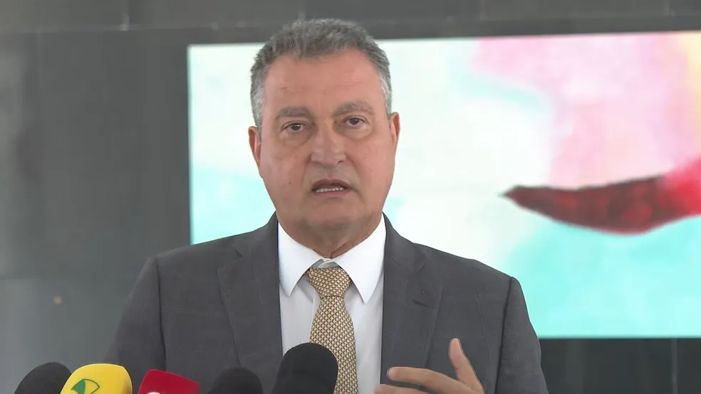 Brasil ‘não terá tabelamento’ de preços nem ‘fiscal do Lula nos mercados’, diz Rui após reunião no Planalto