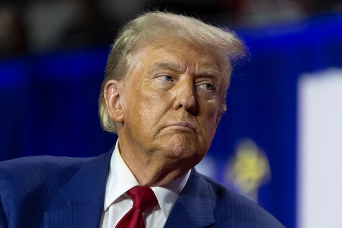 Trump ameniza tom, derruba dólar e traz algum alívio ao governo Lula