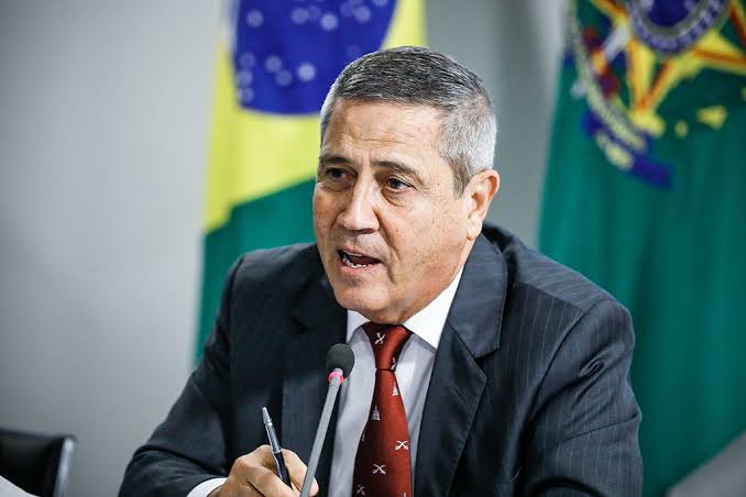 Por unanimidade, STF mantém prisão de Braga Netto