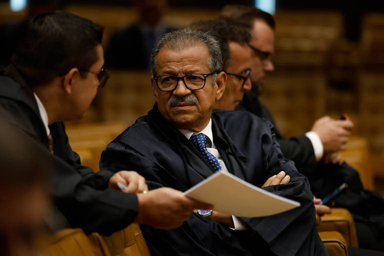 Advogado fará representação à OAB após ter sido barrado em plenário do STF