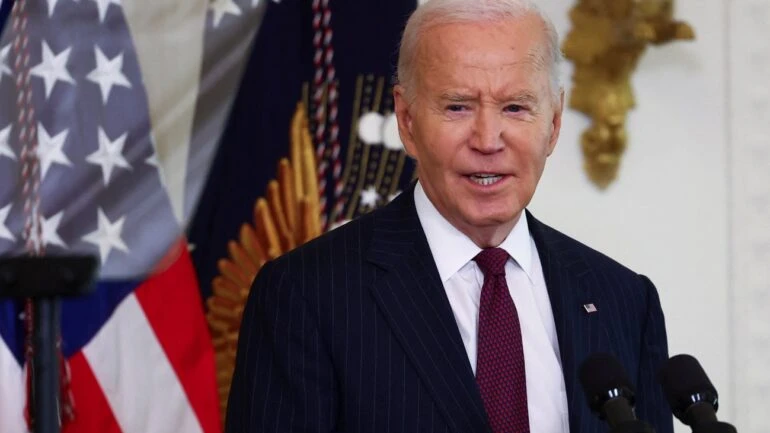 Governo Trump causou ‘tanto dano e tanta destruição’, diz Biden em 1º discurso após deixar presidência