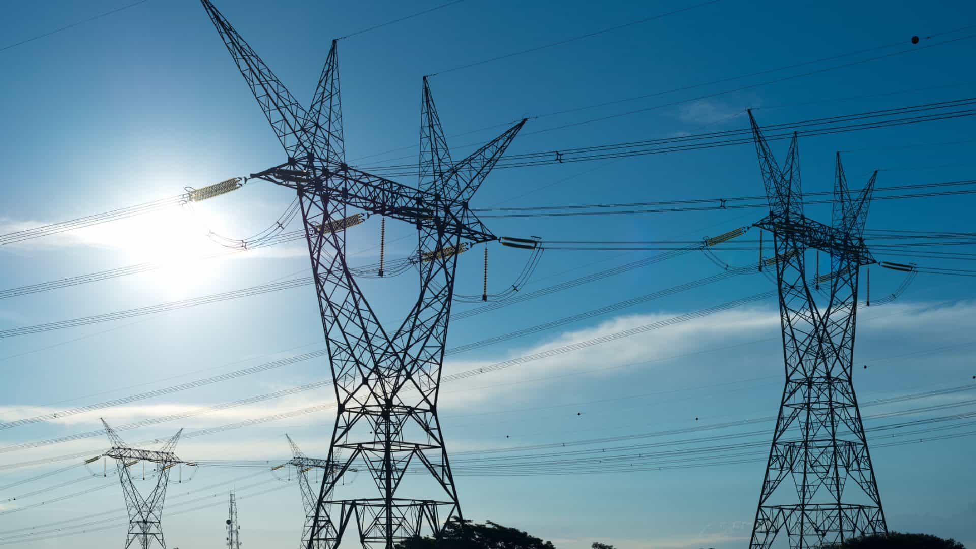 Mercado livre de energia: governo quer que consumidores possam escolher fornecedores até 2027