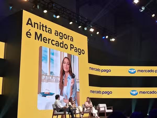 Mercado Pago relança marca e junta Anitta por liderança na América Latina