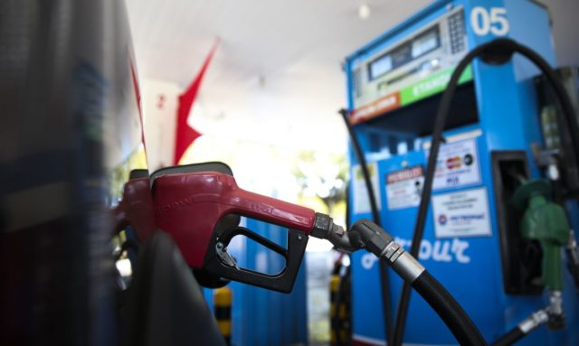 Petrobras reduz preço do diesel nas refinarias a partir desta terça; entenda o corte