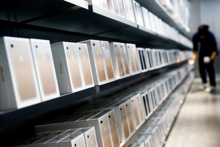 iPhone 17 será fabricado na Índia e China, não nos EUA, diz Ives da Wedbush