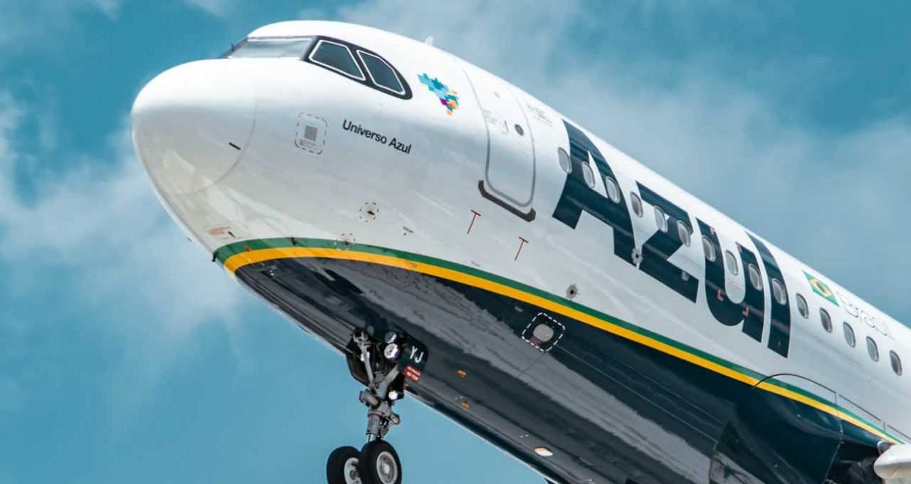 Azul (AZUL4) informa que NYSE suspendeu negociação de ADRs da companhia