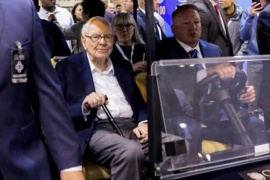 Buffett Deixa Legado Climático Complicado Para Seu Sucessor na Berkshire Hathaway