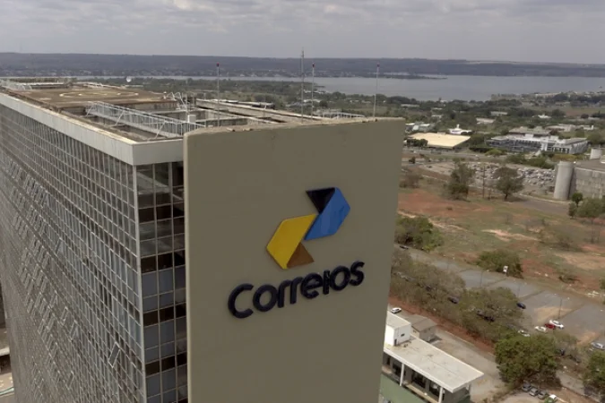Governo Lula Tenta Blindar os Correios em Meio a Medidas de Contenção de Gastos