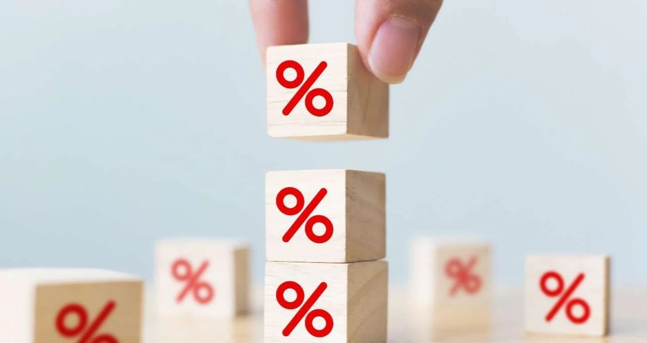 Selic em 15%? Ata do Copom Pode Ajudar a Mapear Próximos Passos; O Que Esperar do Ibovespa Nesta Terça (13)