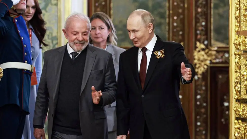 Lula diz que pedirá a Putin para comparecer às negociações com a Ucrânia