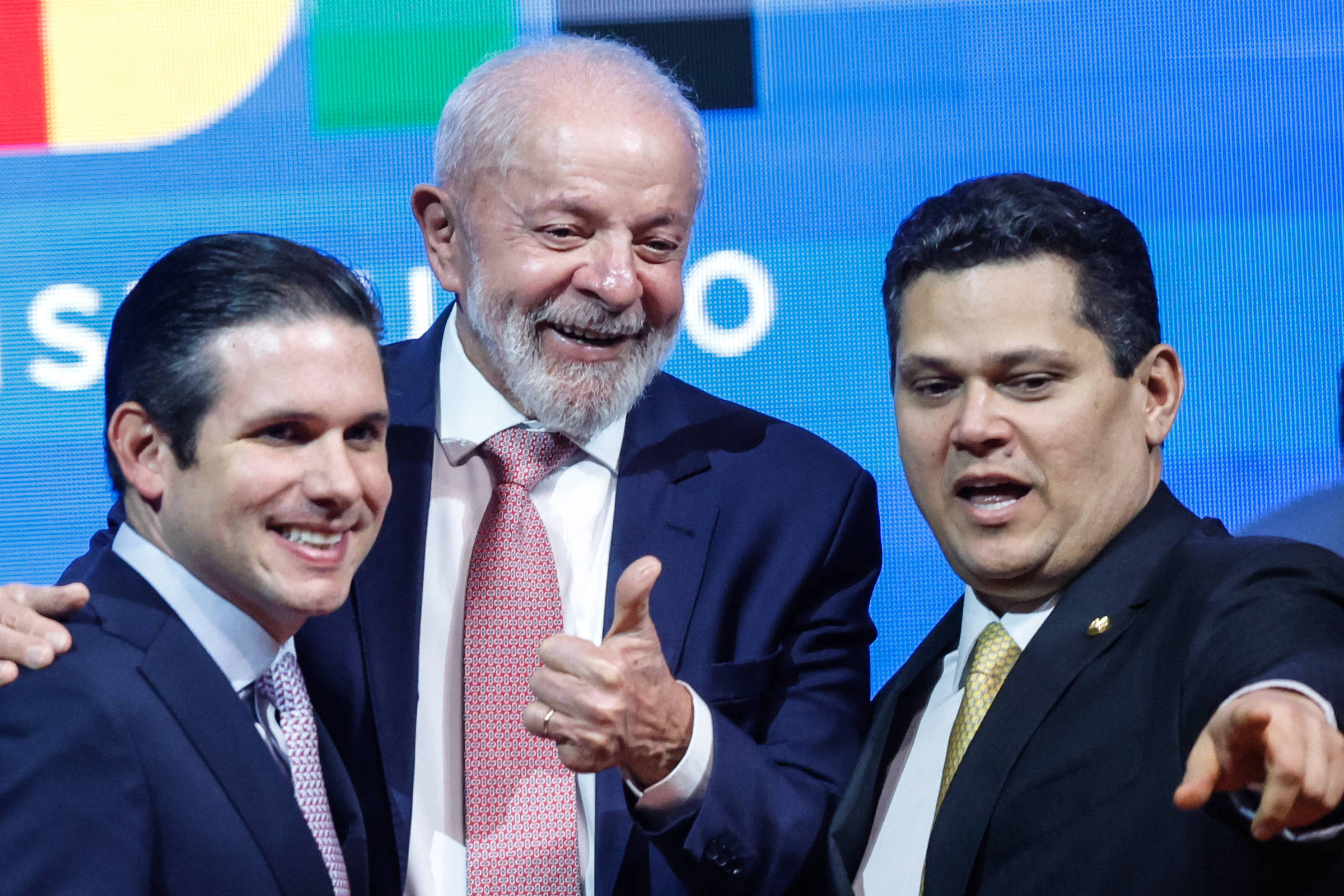 Lula vai ligar para Alcolumbre e Motta para retomar diálogo; equipe presidencial quer judicializar derrota