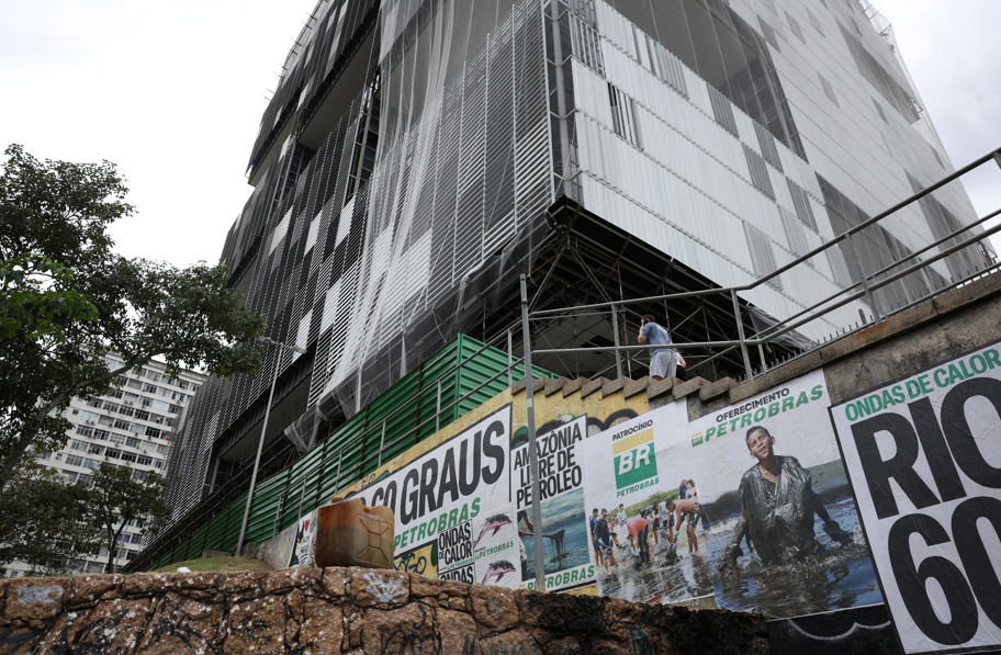 Petrobras é grande vencedora de Leilão de Petróleo da União; disputa girou R$ 28 bi