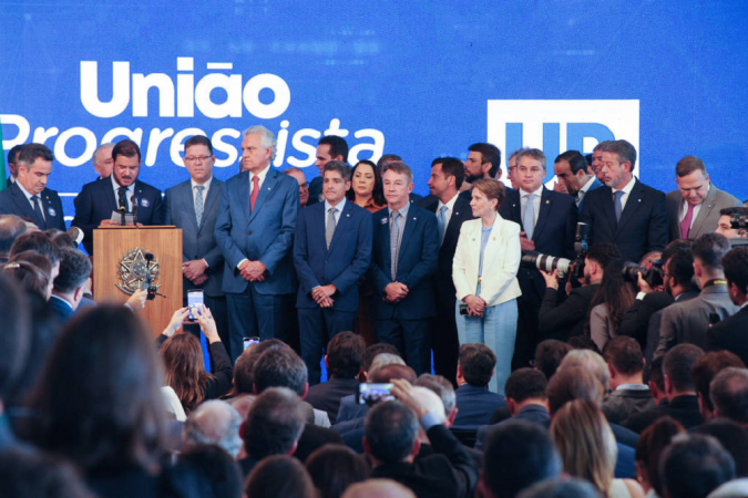 Partidos que integram o governo Lula fecham questão contra proposta de aumento de impostos