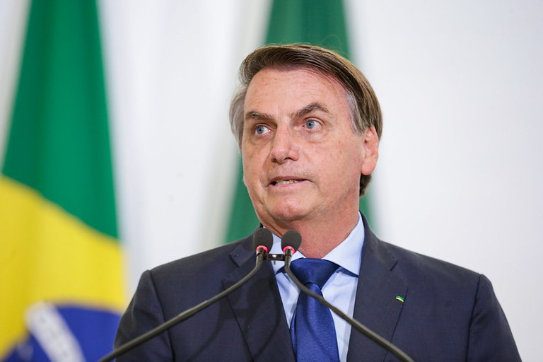 Jair Bolsonaro é alvo de operação da Polícia Federal e usará tornozeleira eletrônica