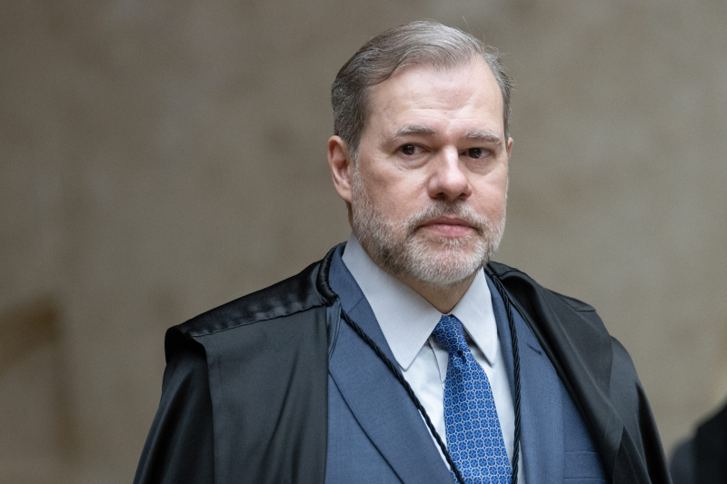 Toffoli dá prazo de 10 dias à Câmara para explicar PEC da Blindagem
