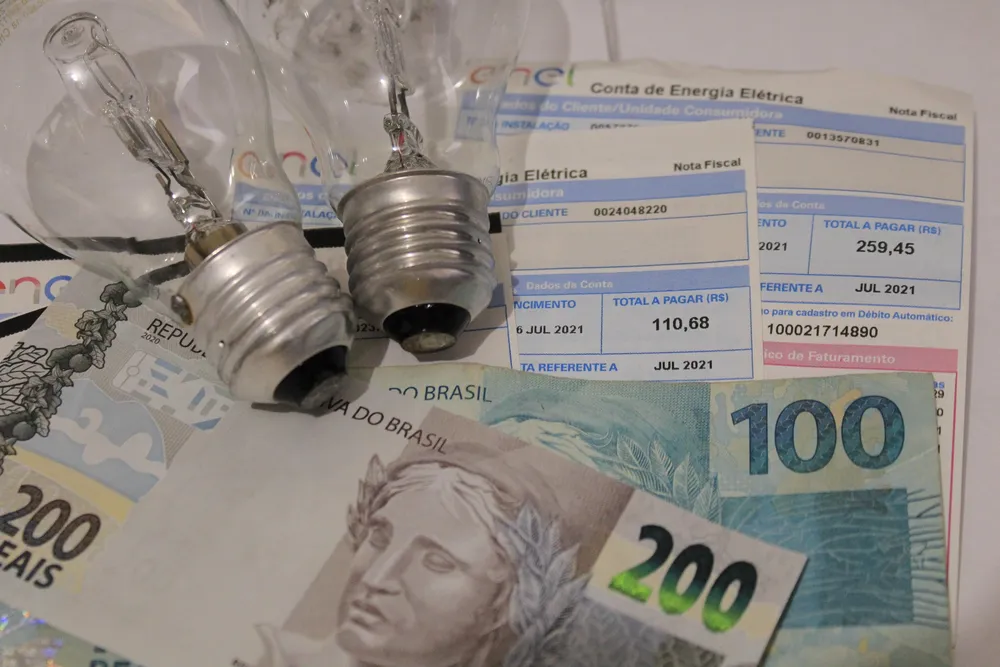 IPCA-15: prévia da inflação acelera para 0,48% em setembro, após fim do desconto na conta de luz