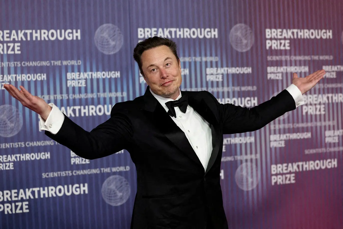 Ações da Tesla apagam perdas do ano e já sobem 85% desde mínima de abril