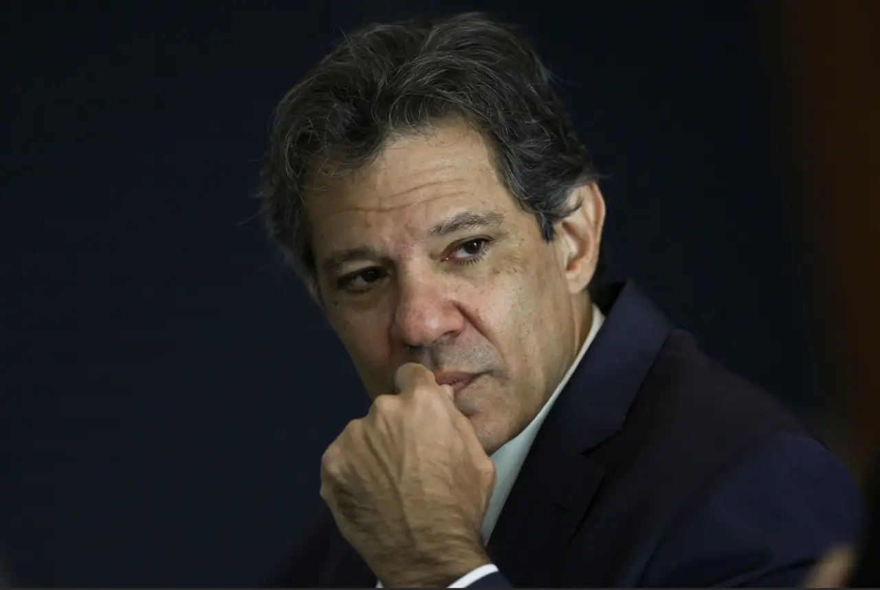 Após derrota com MP, Haddad defende mudança regulatória em LCI e LCA