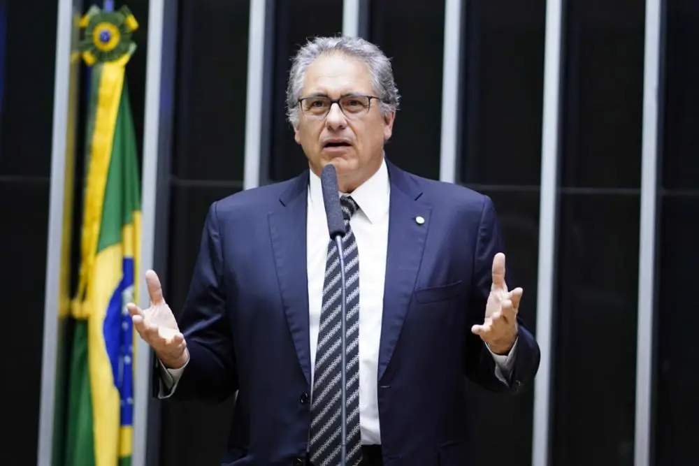 Relator admite manter isenção de LCI e LCA para aprovar Medida Provisória