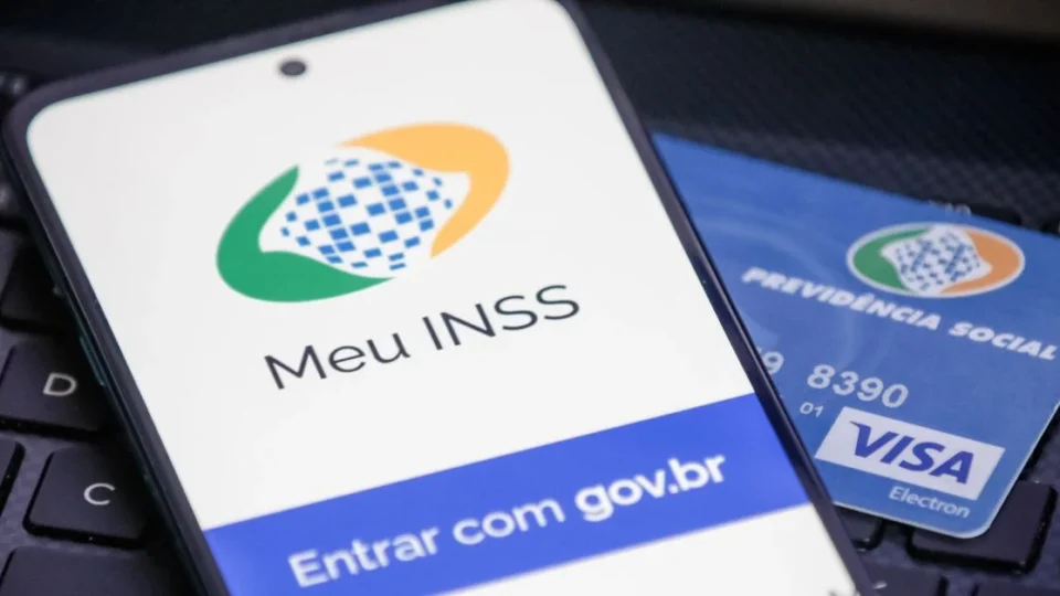 Aposentadoria em 2026: Entenda as Novas Regras e Exigências do INSS