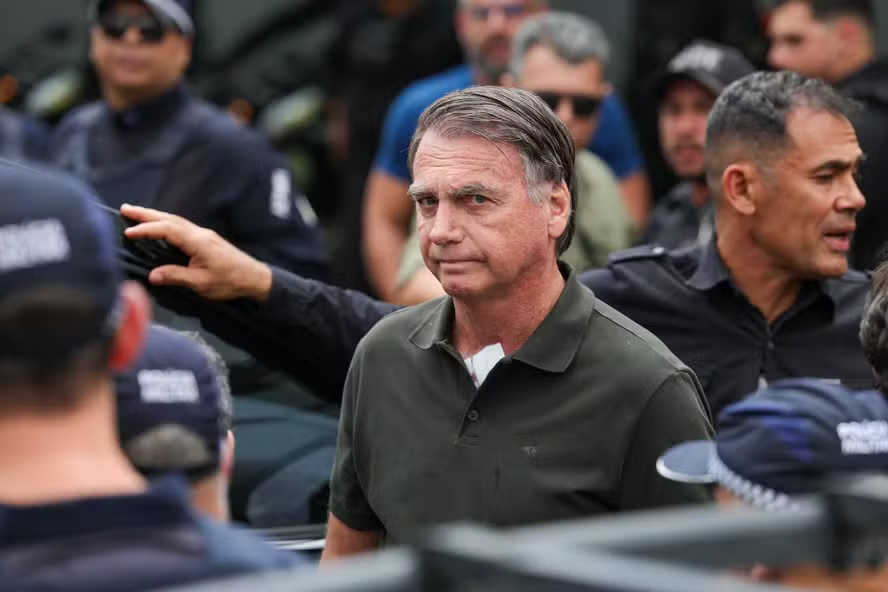 STF julga nesta sexta (7) recursos das defesas de Bolsonaro e outros seis reús condenados na trama golpista