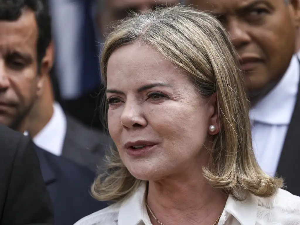 Gleisi critica antecipação de dividendos: “Manobra indecente para fugir de impostos”