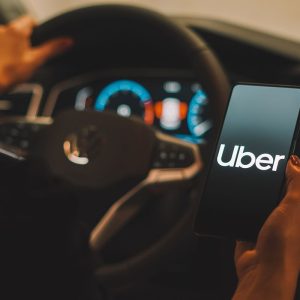 Uber Lança Serviço de Frete Nacional em Parceria com a Loggi