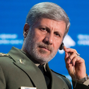 Comandante do exército iraniano diz que virá “forte resposta” aos EUA