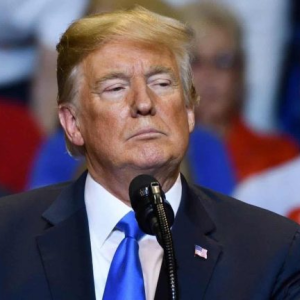 Justiça bloqueia temporariamente proibição de Trump a novos estudantes estrangeiros em Harvard