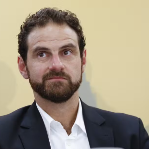 Economista-chefe da XP sobre rebaixamento da Moody’s: fiscal dos EUA não é simples