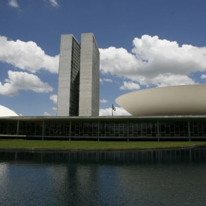 Câmara aprova isenção do IR até R$ 5 mil: saiba o que acontece agora